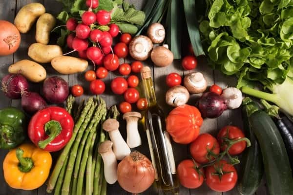 Descubra las delicias de las verduras de temporada en abril